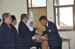 Yudisium Semester Genap Tahap II 2013-2014 FIK UM, 10-09-2014 036