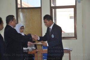 Yudisium Semester Genap Tahap II 2013-2014 FIK UM, 10-09-2014 041