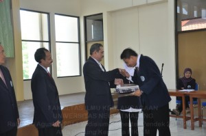 Yudisium Semester Genap Tahap II 2013-2014 FIK UM, 10-09-2014 088