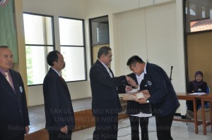 Yudisium Semester Genap Tahap II 2013-2014 FIK UM, 10-09-2014 093