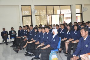 Yudisium Semester Genap Tahap II 2013-2014 FIK UM, 10-09-2014 129