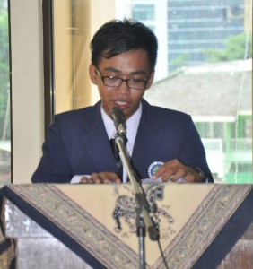 Sambutan Wakil Wisudawan FIK Yudisium Semester Gasal 2014-2015-001