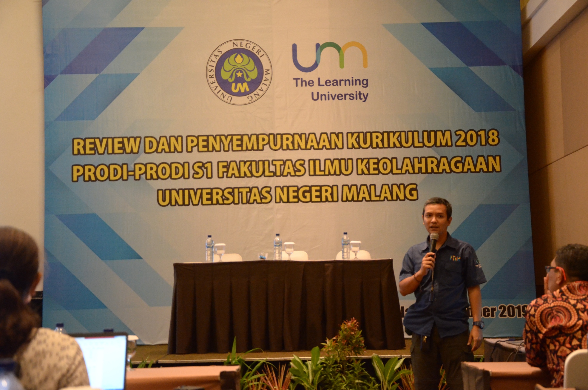 Workshop Review Kurikulum