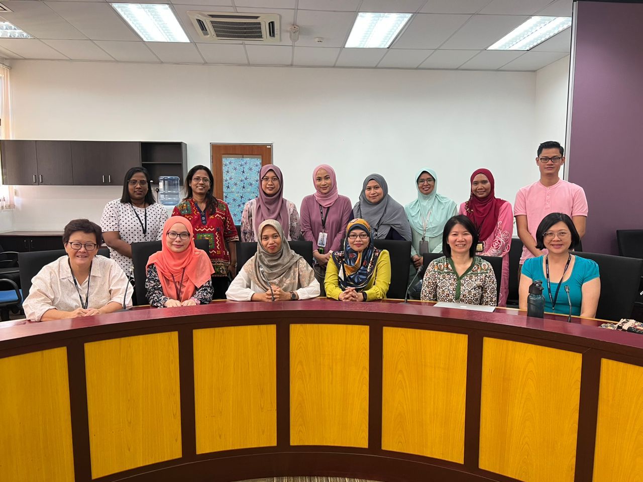 2 Dosen FIK Mengikuti Program Research Exchange di Universiti Malaysia