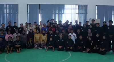 Optimalisasi Tujuan Pembangunan Berkelanjutan Pendidikan Berkualitas (SDG 4) dan Kemitraan Global (SDG 17) : Tim PON Pencak Silat Kalimantan Timur Bersilahturahim dengan Pesilat FIK UM melalui Try Out Latih Tanding Pencak Silat di FIK UM