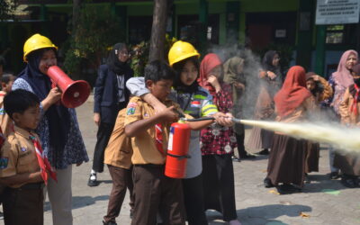 Sekolah Siaga Bencana : Penguatan Mitigasi dan Tanggap Darurat Bencana di SDN Karangbesuki 3