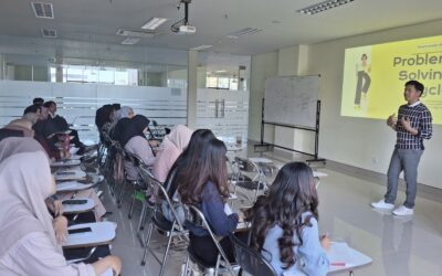 Praktisi Mengajar di Mata Kuliah Perencanaan dan Evaluasi Kesehatan di Universitas Negeri Malang (UM) yang Berkolaborasi dengan RSGM (Rumah Sakit Gigi dan Mulut) Universitas Airlangga