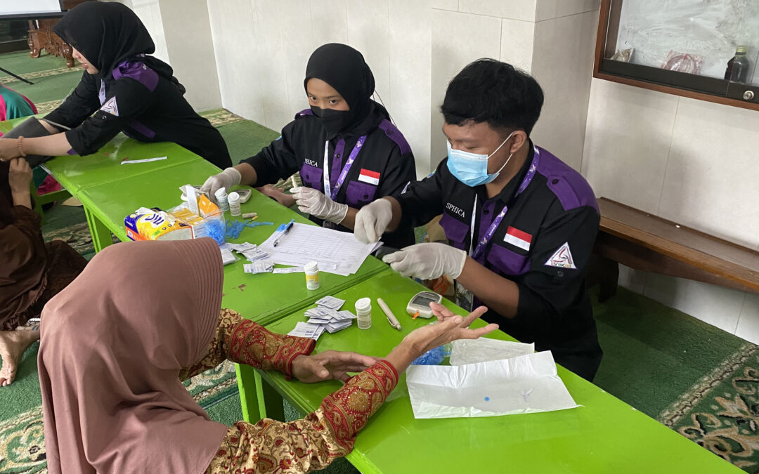 Lansia RT 02 Sumbersari Semakin Sehat dan Bahagia Bersama Program “SEPUH SEKSI” dari Universitas Negeri Malang