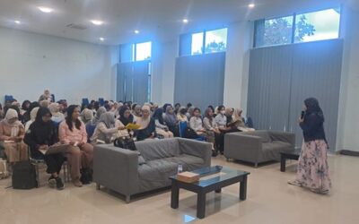 Perkuat Kualitas dan Kapasitas Analitis Riset Mahasiswa : Departemen Ilmu Kesehatan Masyarakat FIK UM Hadirkan Dr Dewi Rokhmah melalui Kuliah Tamu Mix Method