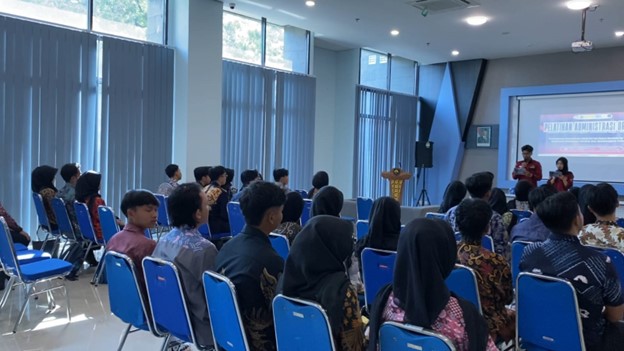 DMFIK UM Sukses Gelar Pelatihan Administrasi Organisasi Mahasiswa untuk Perkuat Tata Kelola Ormawa
